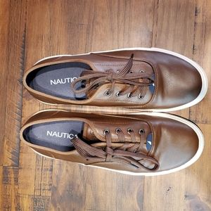Nautica mens brown (deck loom) 10